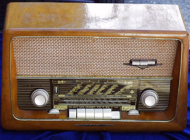 1945 Radio