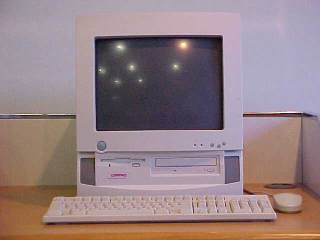 COMPAQ PRESARIO