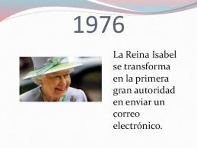 la reina se convirtio en la en mandar un correo