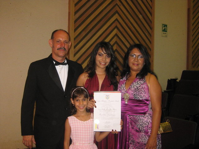 Grado de mi hermana...