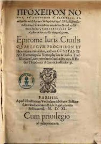 El Xexcibiblos, manual que reune seis libros en una compilacion modernizada de basilika. ejecucion en 1345 estuvo a cargo de juez Constantino Hermenopulos.