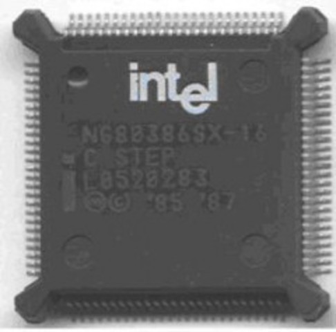 Compaq introdujo la primera PC basada en el nuevo microprocesador de Intel