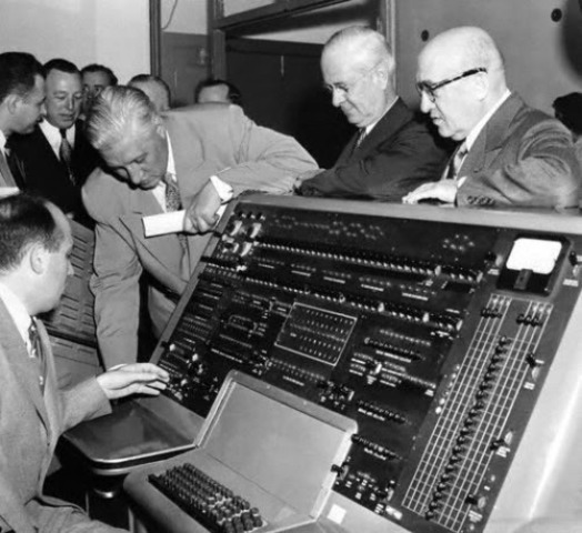 Primera computadora electronica