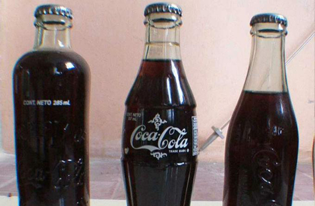 "COCA-COLA".