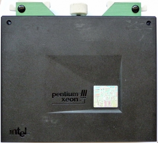 PROCESADOR  Intel Pentium III Xeon