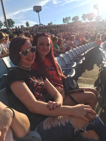 MY FIRST CONCERT!!!!!!!!!!!!!!!!!!!!!!!!!