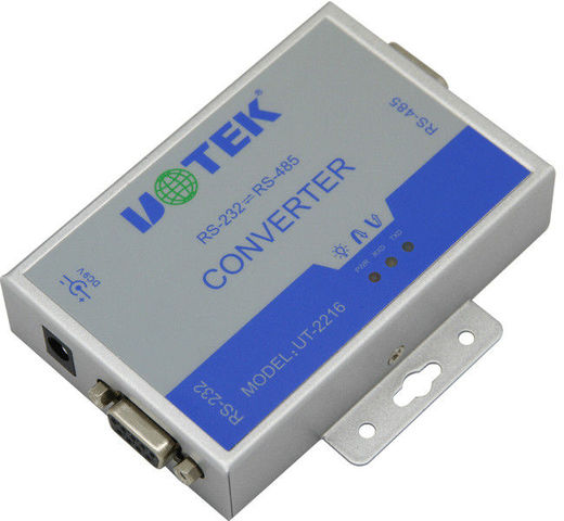 Se introduce el estándar RS-232C