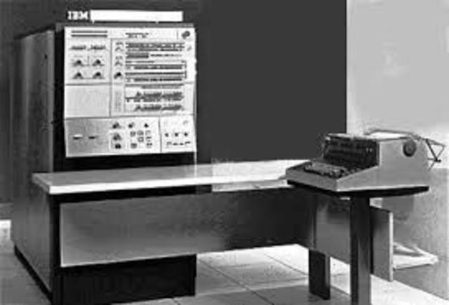 IBM presenta su generación de computadores IBM 360
