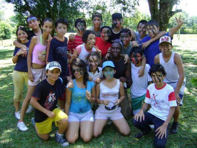 De convicencia  con mis amigos de infancia