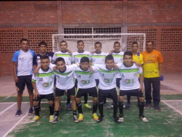 representando al meta