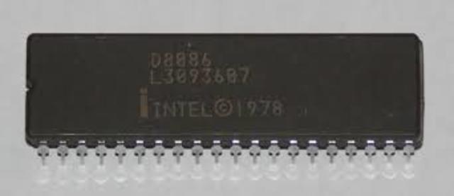Se fabrica el Proceador Intel 8086