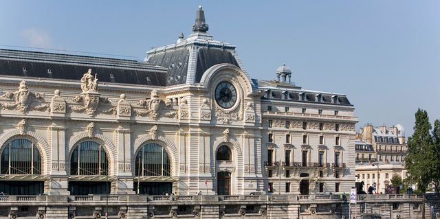Musée d'Orsay is built