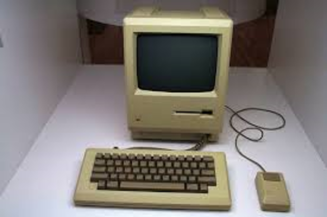 16 de abril de 1977: Apple II es heraldo de la era del ordenador personal