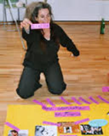 SUGGESTOPEDIA APPROACH  Larsen-Freeman