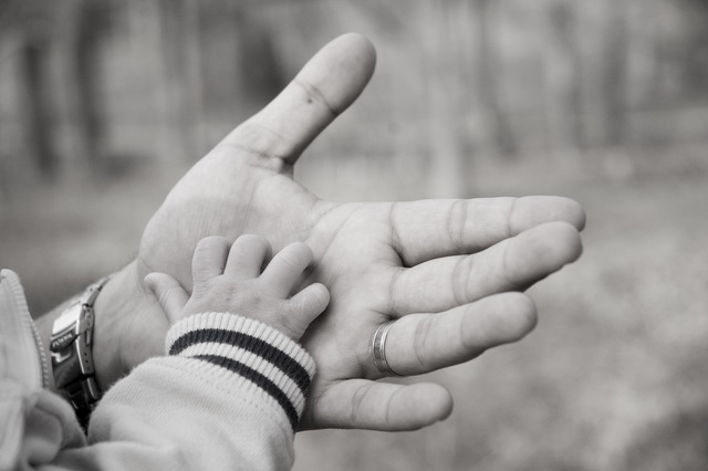 Hovedpersonen bliver far til sin søn