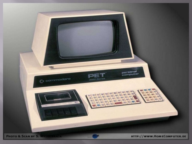 Otra vez las computadoras se tornan más pequeñas, ligeras y eficientes.