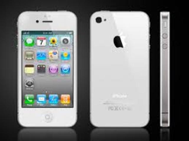 Apple Releases the IPhone 4