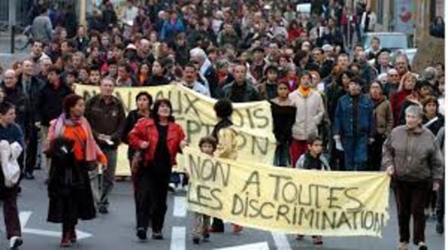 Disturbios de Inmigrantes en Franciia