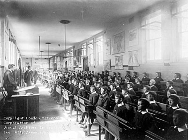 Boarding-school (1923-1929)