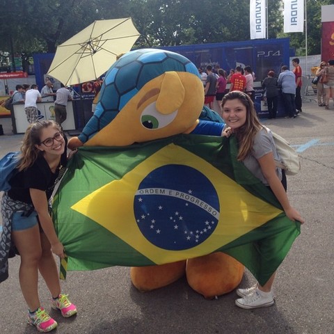 Início do mochilão na Europa com a Gabriela e encontro com o Rafa