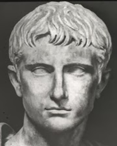 27 a.C Octavio es aclamado como princeps e al mismo tiempo inicia el imperio romano
