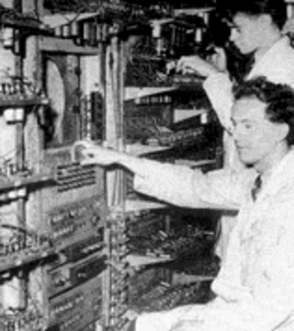 PRIMER COMPUTADOR AMERICANO