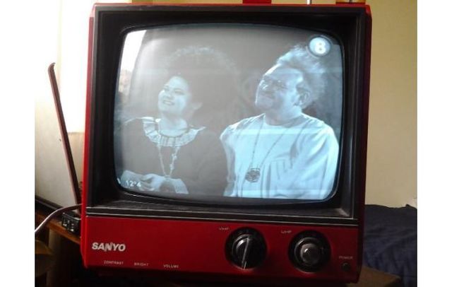 Televisor a Blanco y Negro