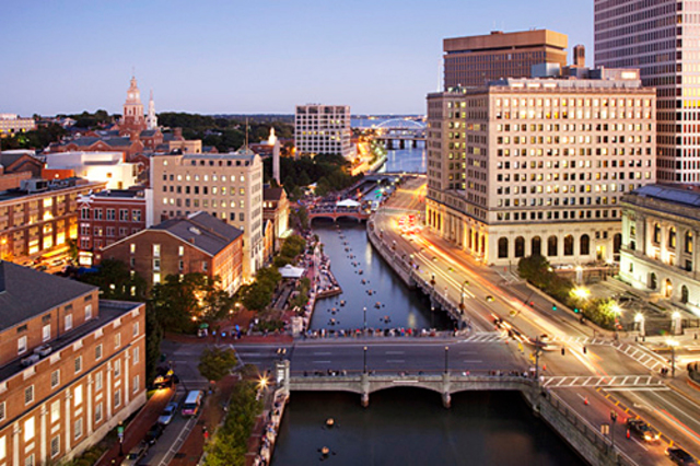 Rhode Island es el decimo tercer estado de la Union