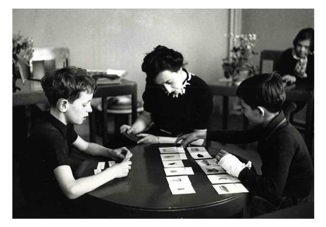 Comienza a elaborar su pedagogia cientifica