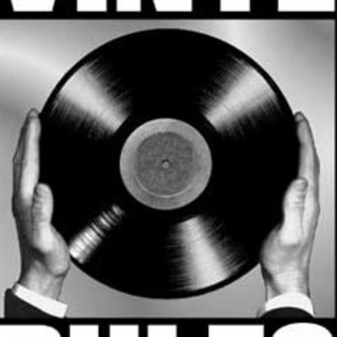 Se inventa el Disco de Larga Duracion