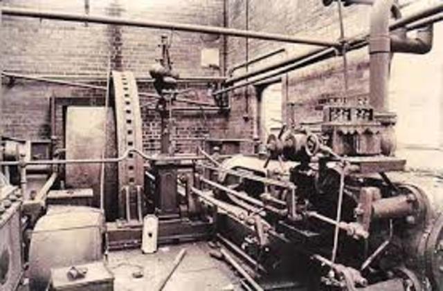 Steam engine is used to power a cotton mill