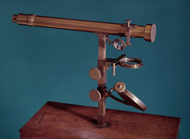 One of the first reflecting microscopes had been invented.