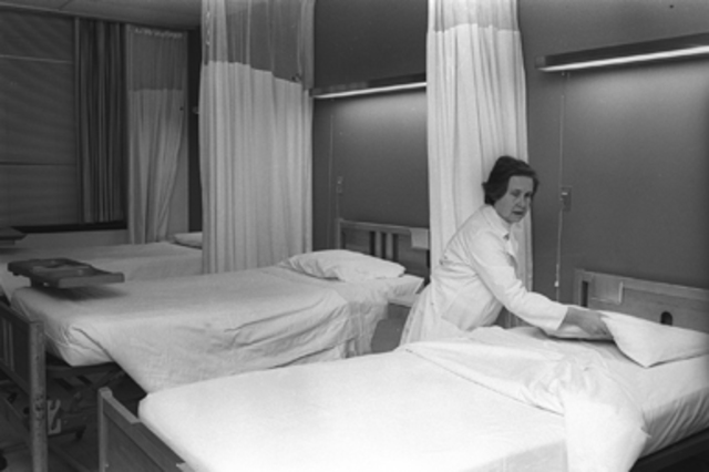 Roald visits the infirmary