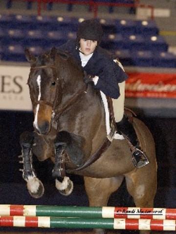 Maggie McAlary wins Maclay Finals