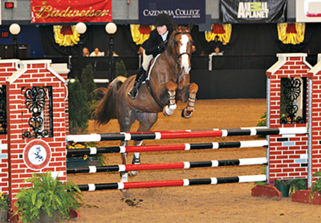 Jessica Springsteen wins Maclay Finals