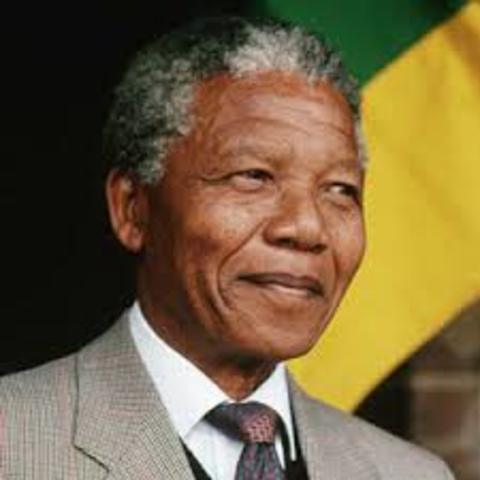 Nelson Mandela Primer presidente negro de sudafrica
