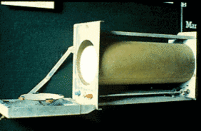 The Williams-Kilburn Tube is created