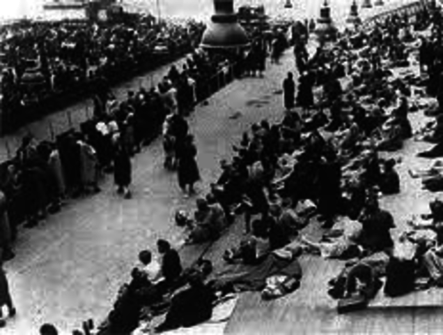 Deportation from ghettos begin