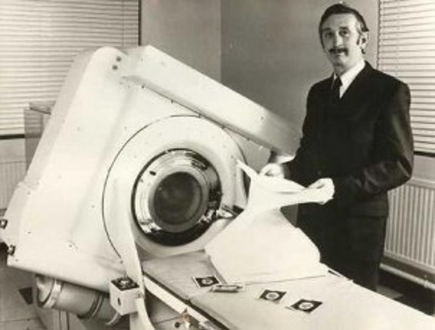 Godfrey Hounsfield invents the first comercial CT scanner