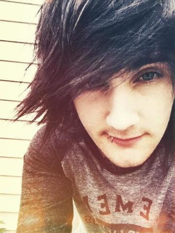 Gets married to Braden Barrie