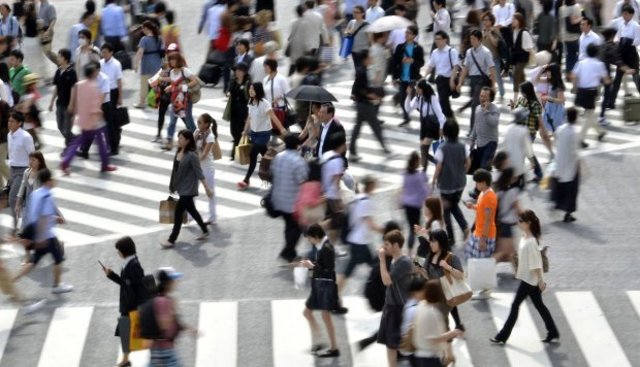 180.000 Menschen strömen ins KaDeWe