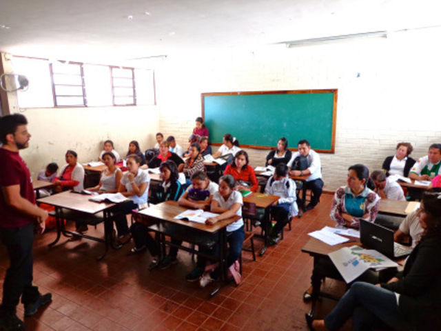 Capacitación Jigote en la UE Enrique Finot