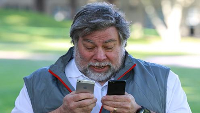 Steve Jobs Meets Steve Wozniak