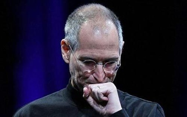Steve Jobs Loses Executive Power at Apple