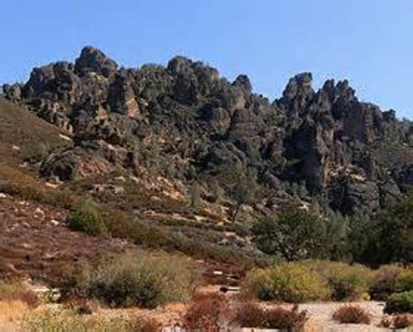 Monument of Pinnacle National