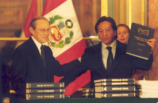 Presentación de Informe Final de la CVR