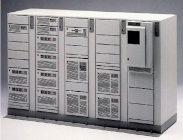 Aparición del IBMB60 marco el comienzo de la tercera generación de computadoras.