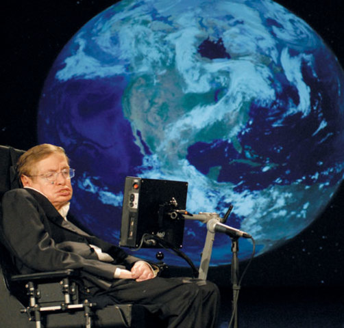 Sugirió la formación, a continuación del big bang, de numerosos objetos denominados «miniagujeros negros».