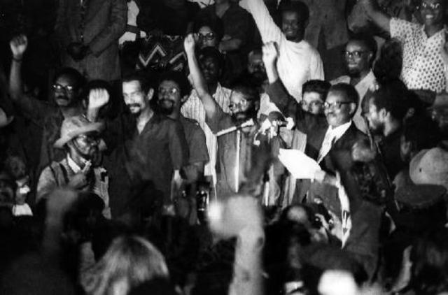 Independencia total de Angola