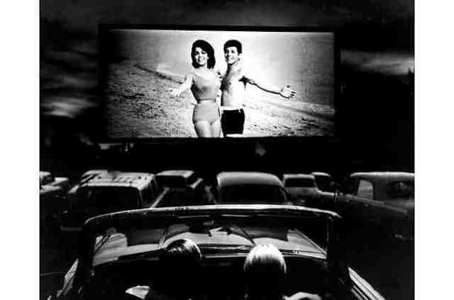 BLANCA NIEVES Y EL AUTOCINEMA